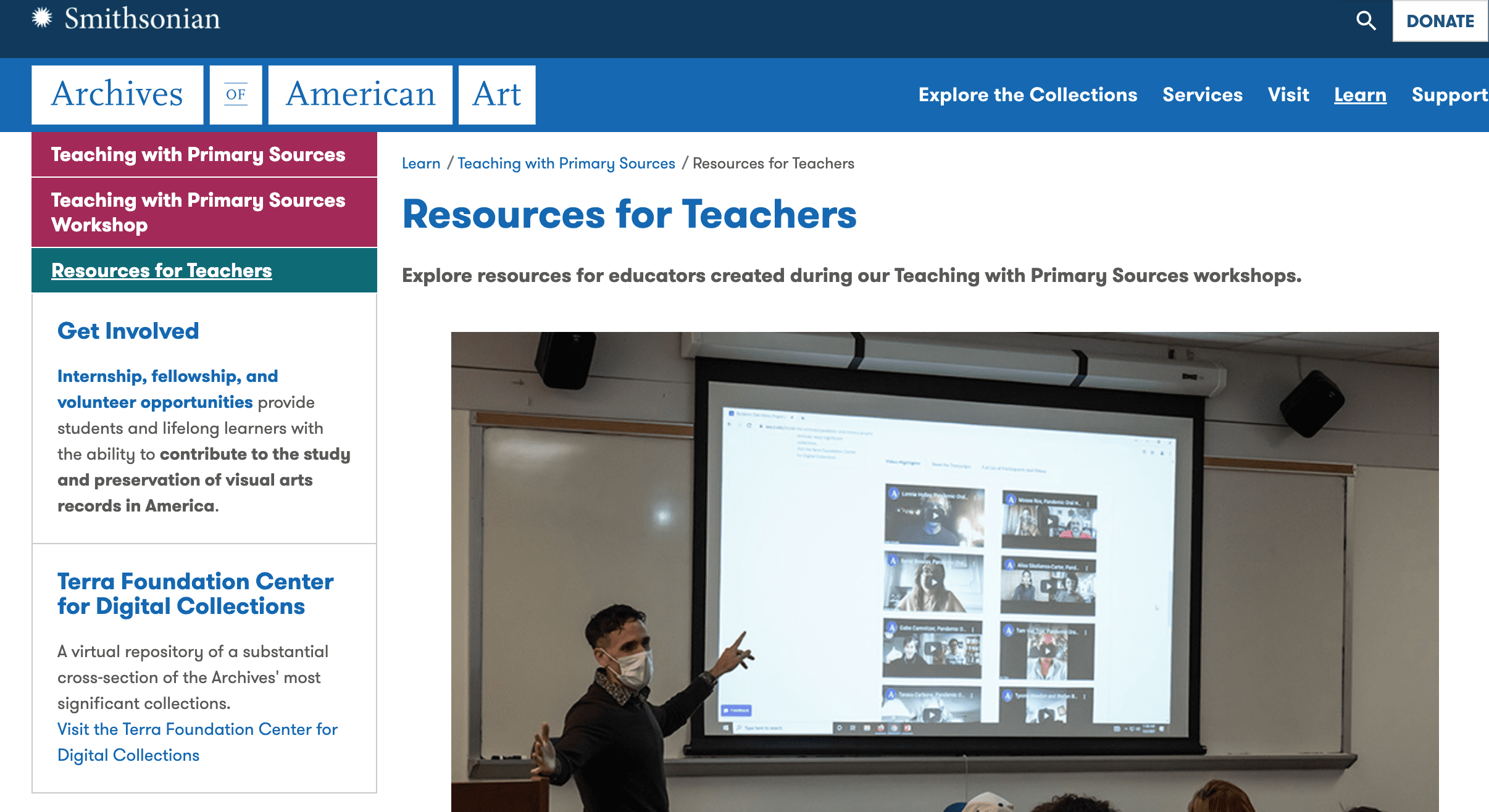 Smithsonian page on teacher resources, featuring Teaching with Primary Sources workshops.