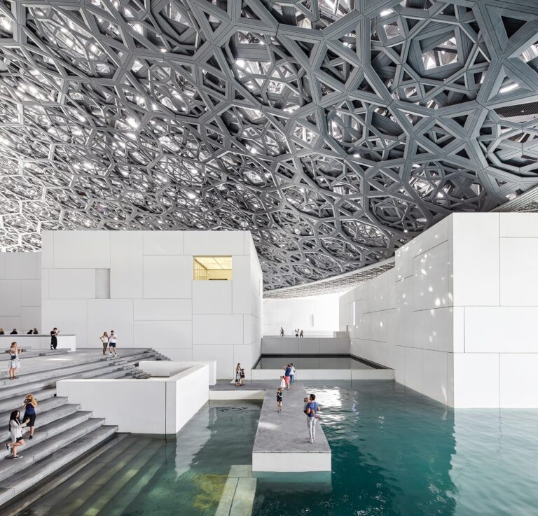 louvreabudhabi 768x737