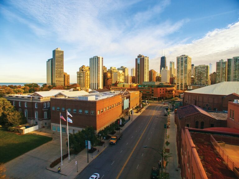 chicago history museum 768x576